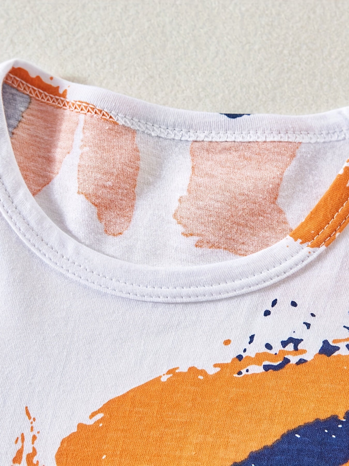 2pcs Boys Teen Casual Graffiti Round Neck T-shirt & Shorts Set Clothes For Summer Daily & Outdoor Wear