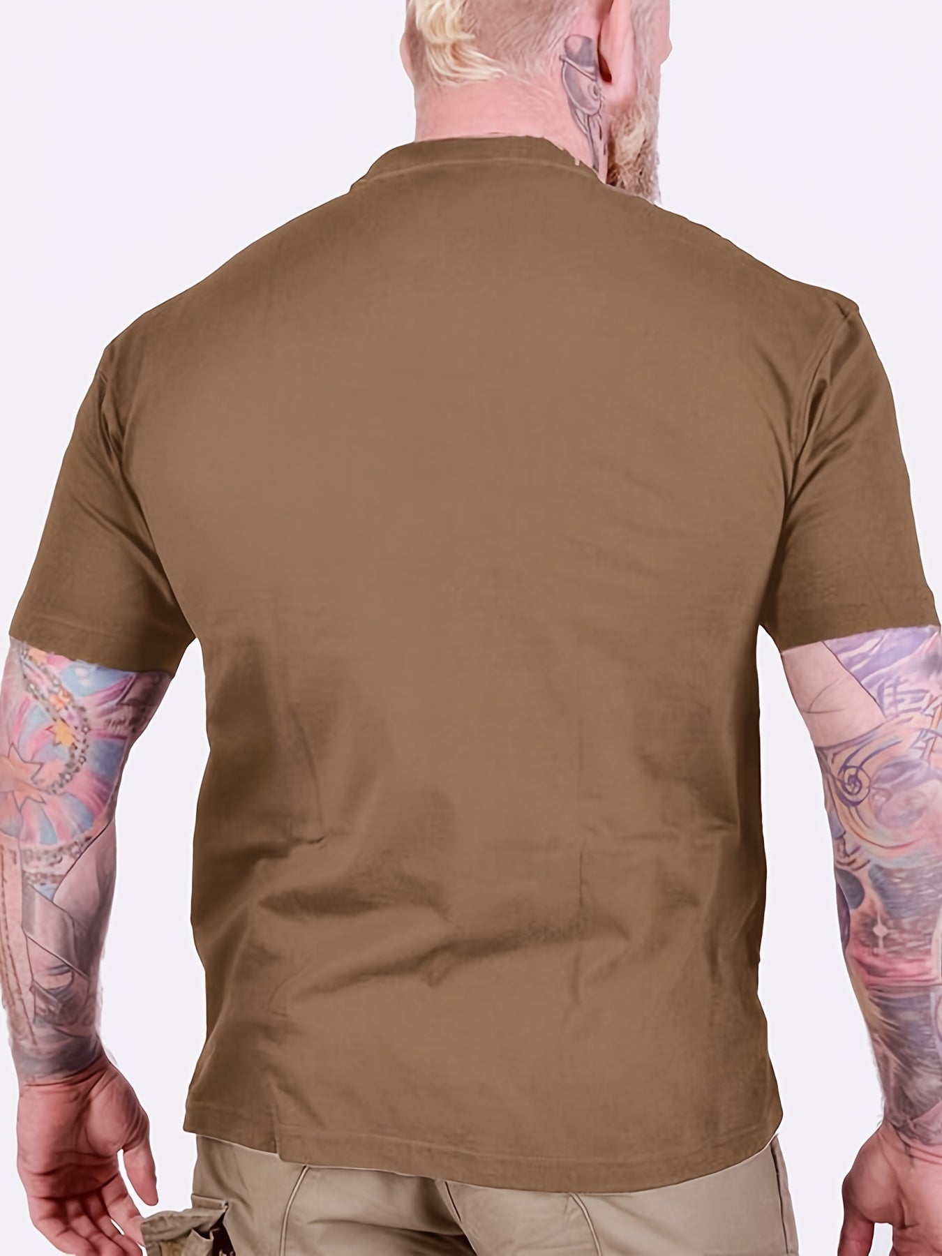 Classic Car Lover's Dream: Durable, Comfy 'I'm Not Old, I'm a Classic' Tee for Casual Summer Days
