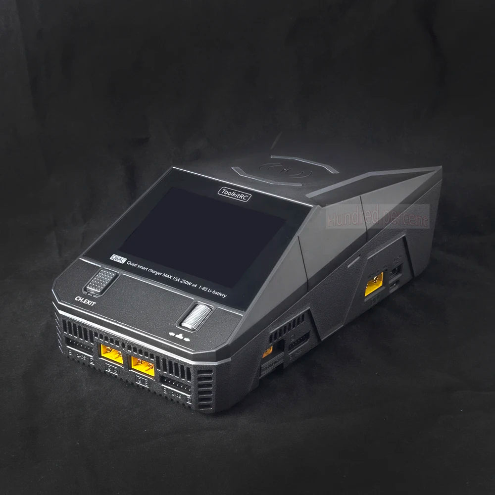 ToolkitRC Q6AC Charger AC 400W/DC 1000W 4CH output Built-in 65W USB A/TYPEC Output ,LiPo, 1-6S,NiMH 1-16S,PB 1-10S Charger IPS