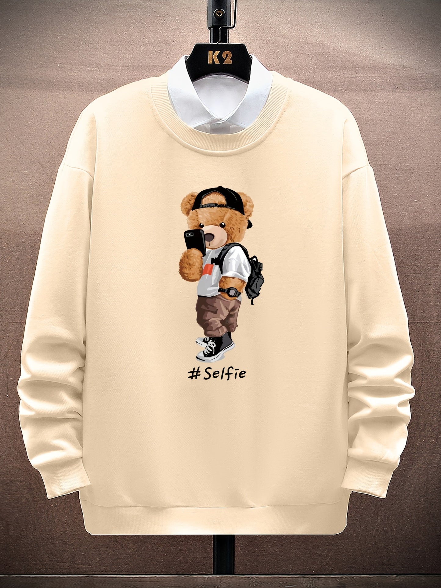 Men's Cartoon Bear Selfie Print Casual Round Neck Pullover Sweatshirt