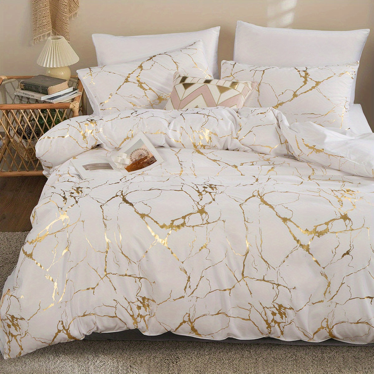 3pcs Classic Hot Stamping Texture Quilt Cover Set
