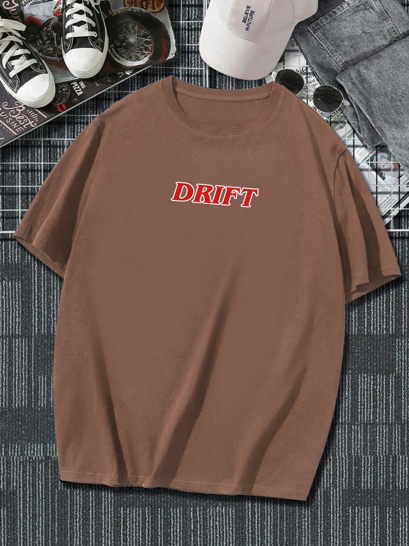 Plus Size Drift Car Men's Casual Trendy Graphic Print Comfortable Crew Neck Short Sleeve T-shirts, Summer Oversized Loose Tees
