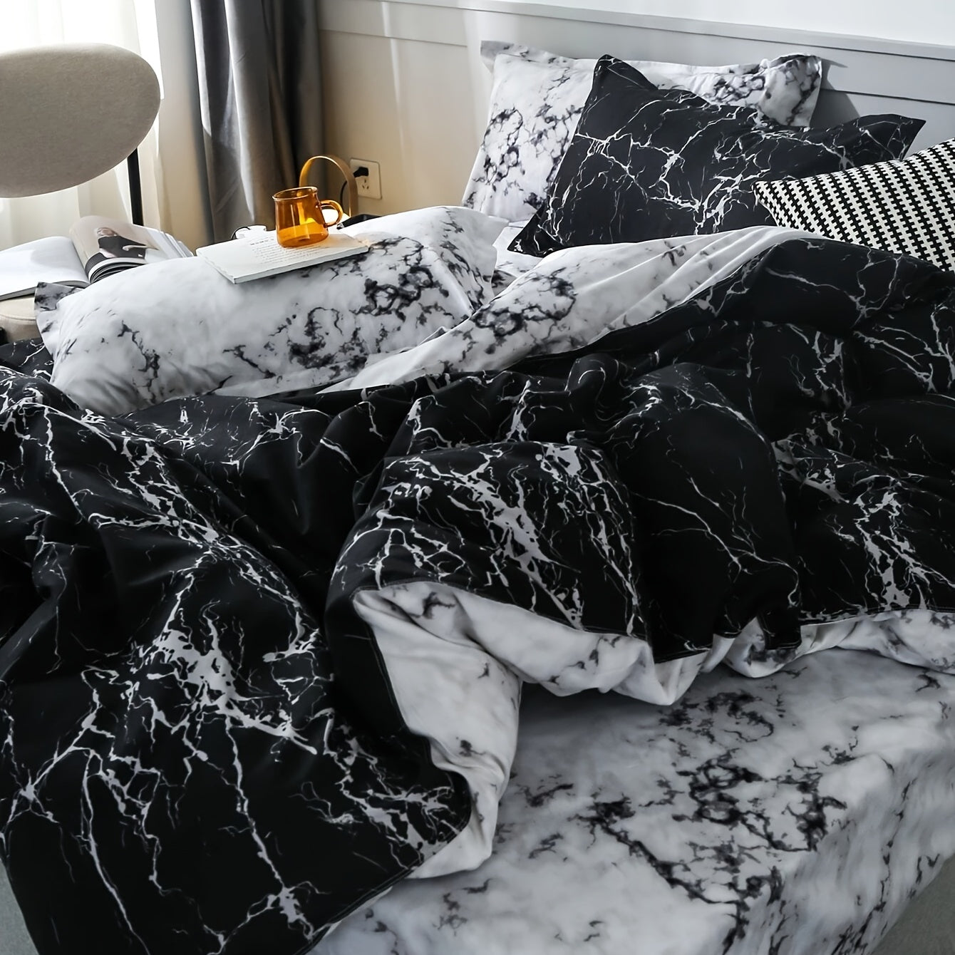 2pcs/3pcs Luxurious Brushed Marble Pattern Duvet Cover Set - Soft, Hypoallergenic, and Breathable Bedding with 1pc Duvet Cover and 1pc/2pcs Pillow Cases - Black Marble Quilt Cover with Elegant Design