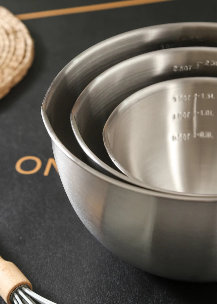 Mixing Bowl Stainless Steel with Lids Nesting Bowls with Measuring Marks for Cooking Baking Serving Silver Mixing Bowl-Set of 3
